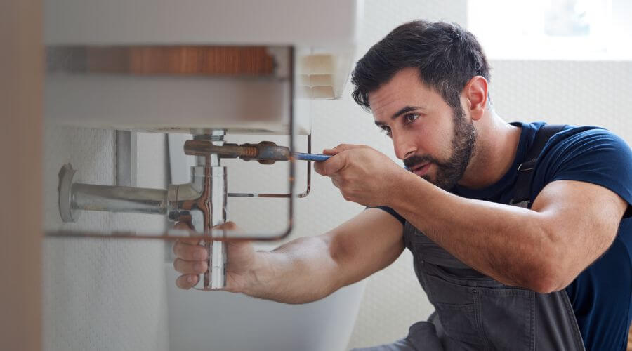 Gas water heater repair in Fort Buchanan, PR